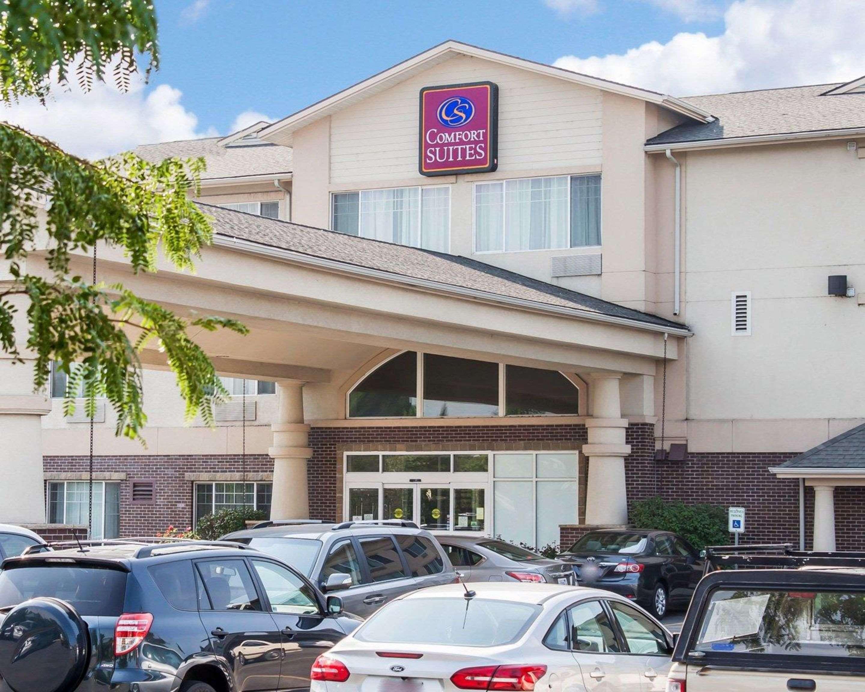 Comfort Suites Airport Boise Exterior photo